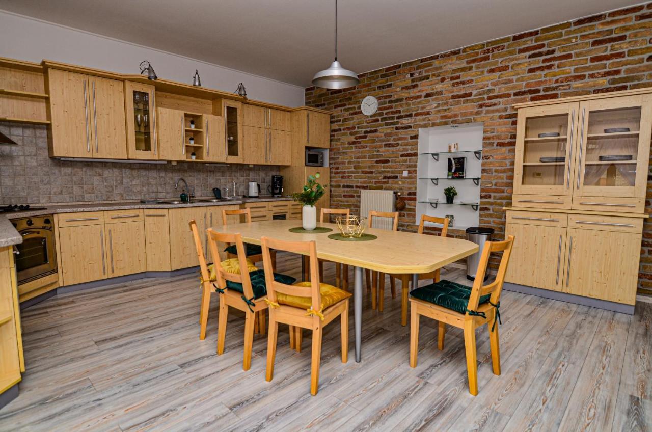 Apartament Kossuth Vendeghaz Tolna Zewnętrze zdjęcie